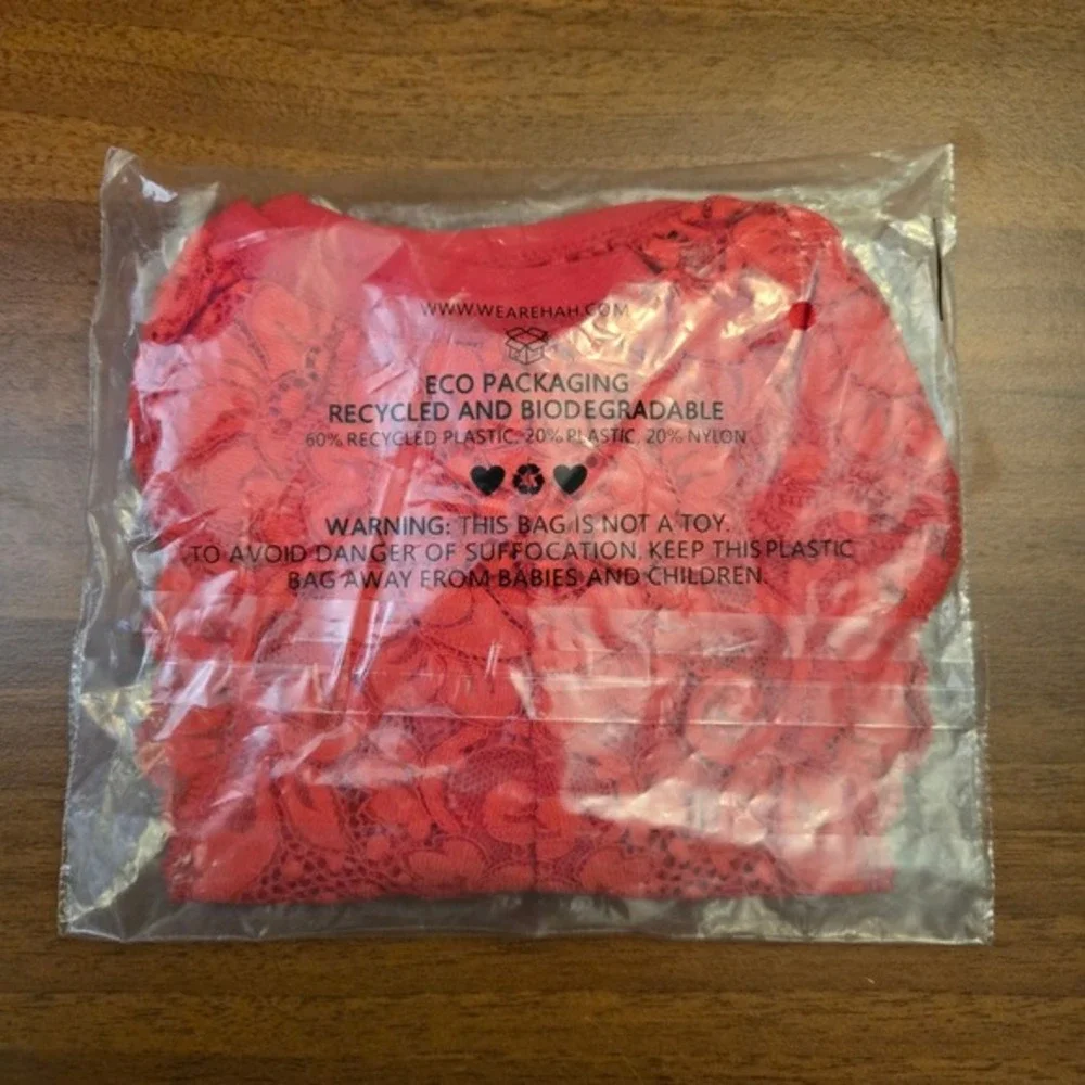 Free People We Are HAH Fly Girl Lace Panty Red S‎ Ruffle Sexy Feminine Thong NWT